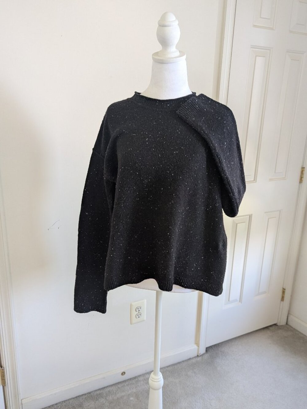DKNY cotton blend sweater- NWOT-size S